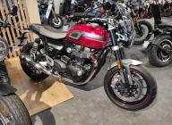 TRIUMPH SPEED TWIN 1200