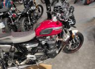TRIUMPH SPEED TWIN 1200