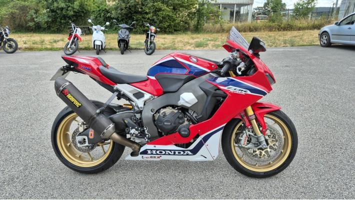 HONDA CBR 1000 R SP