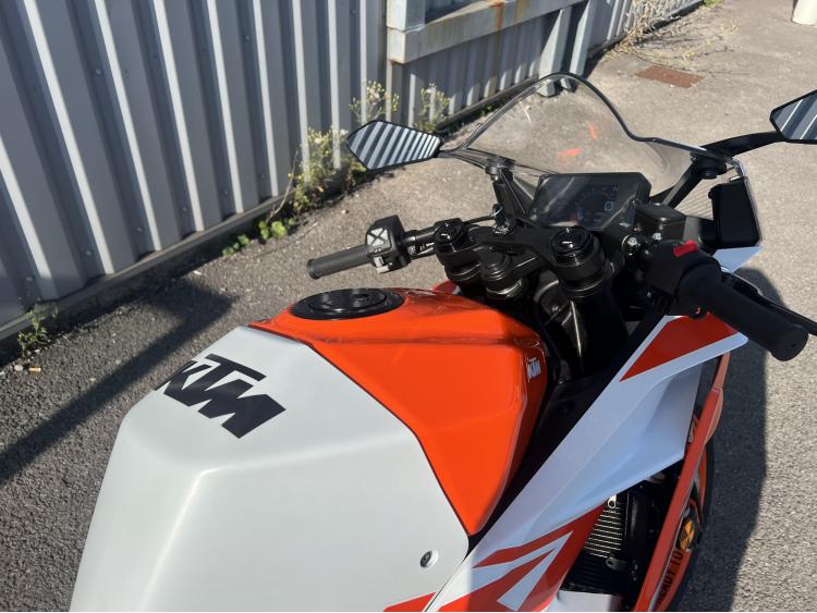 KTM RC 125 ABS
