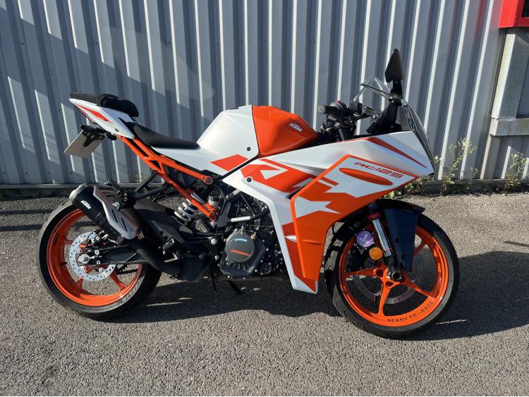 KTM RC 125 ABS