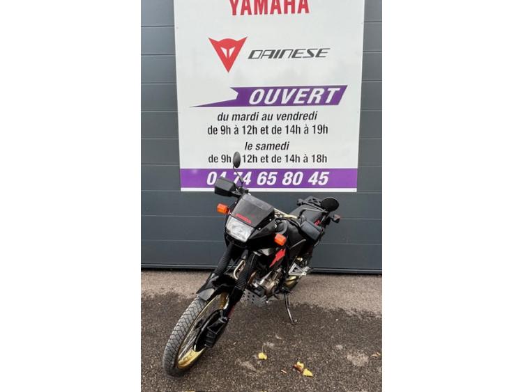 HONDA NX 650 DOMINATOR 