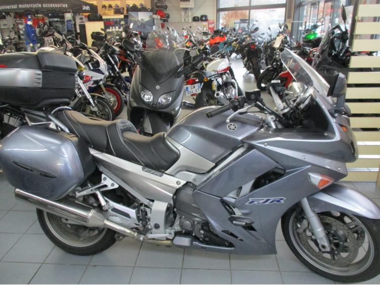 YAMAHA FJR 1300