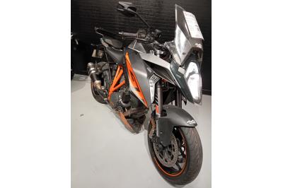 KTM 1290 SUPER DUKE GT