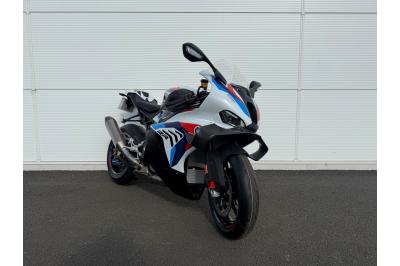 BMW M 1000RR