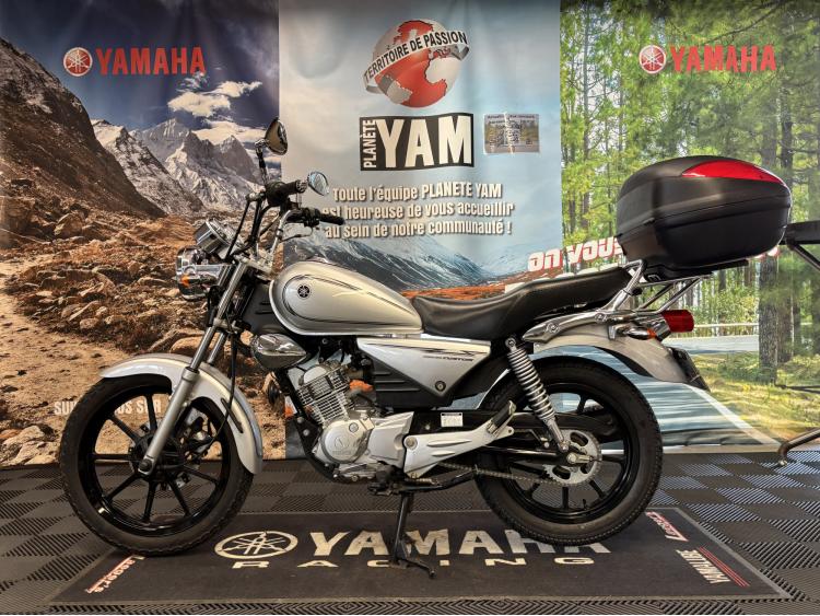 YAMAHA YBR 125 CUSTOM