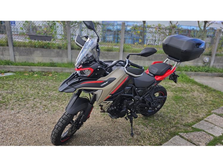 BENELLI TRK  702  X