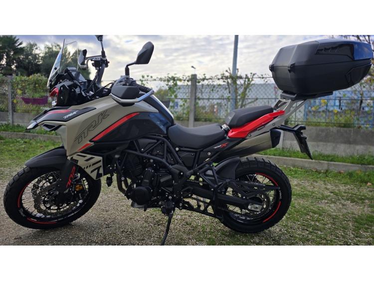 BENELLI TRK  702  X