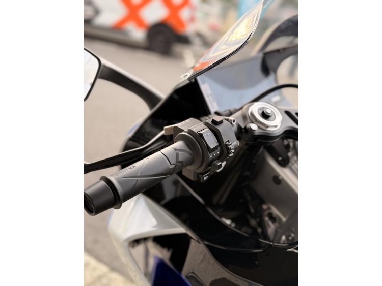 ZONTES ZT 703 RR Disponible en bleu et rouge 