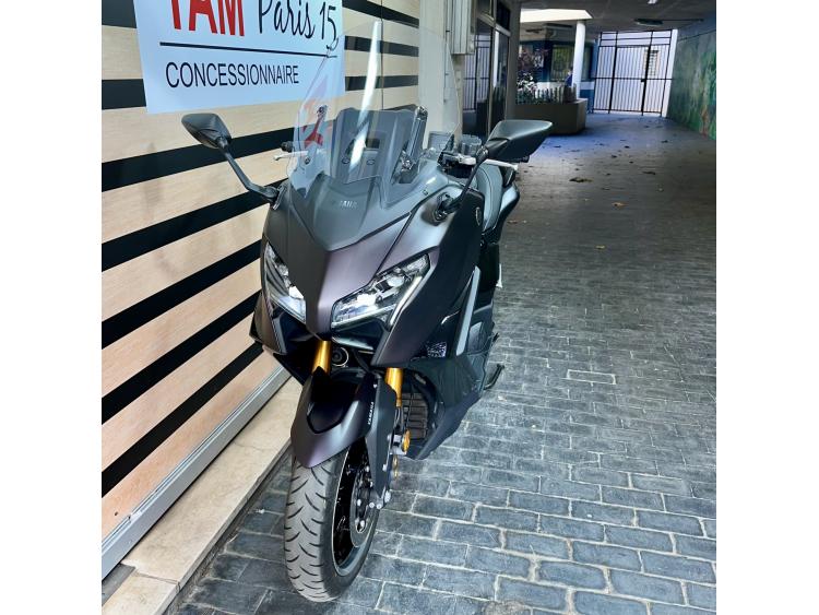 YAMAHA XP T-MAX 560 TECH MAX ( TMAX T MAX  TECHMAX ) DARK MAGMA