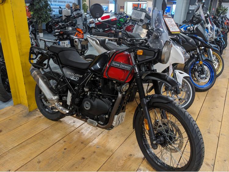 ROYAL ENFIELD HYMALAYAN 400  GARANTIE 6 MOIS 