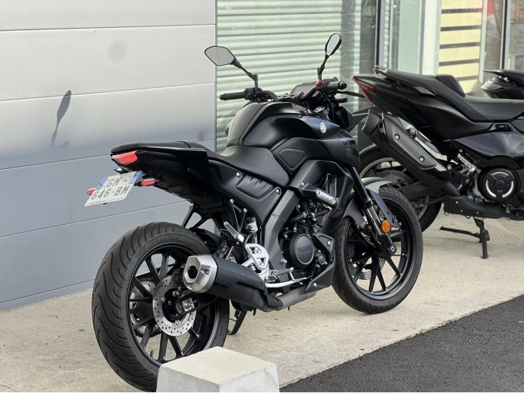 YAMAHA MT-125 ABS