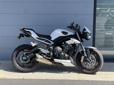 TRIUMPH STREET TRIPLE 765 R