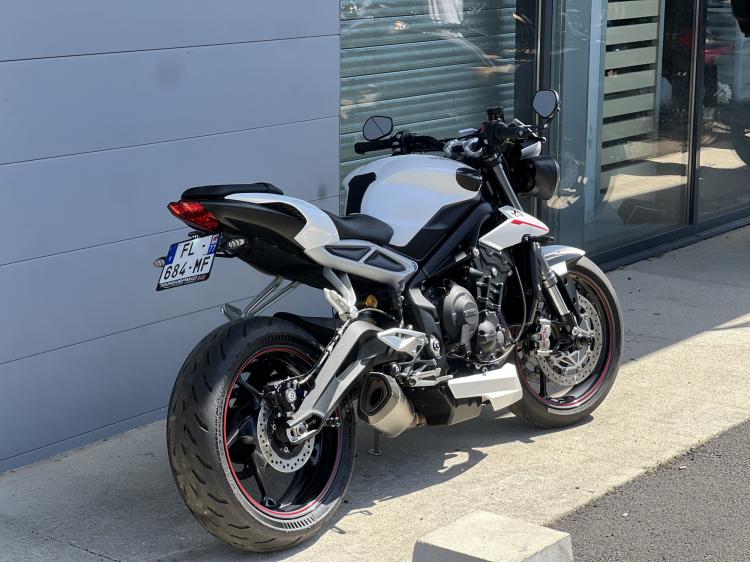 TRIUMPH STREET TRIPLE 765 RS