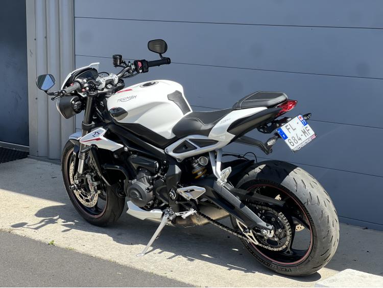 TRIUMPH STREET TRIPLE 765 RS