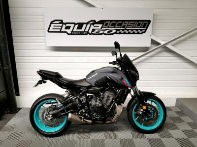 YAMAHA MT-07