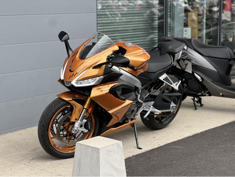 APRILIA RS 660 ABS
