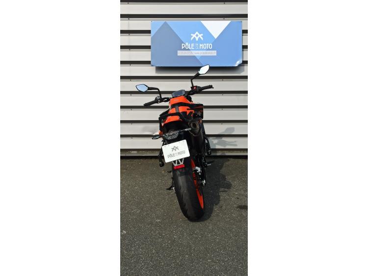 KTM 890 DUKE