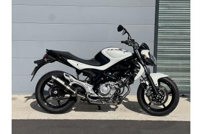 SUZUKI GLADIUS 650