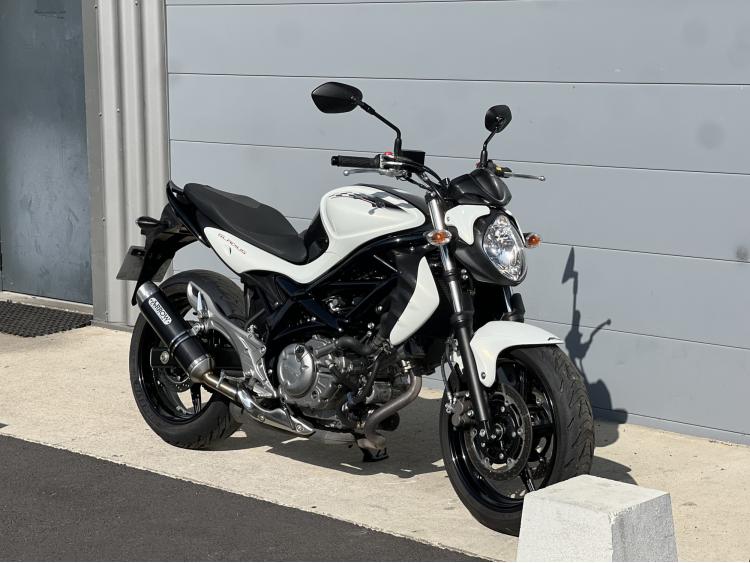 SUZUKI GLADIUS 650