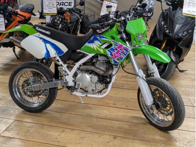 KAWASAKI KLX 650