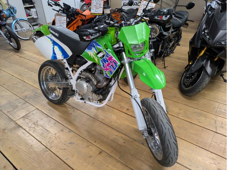 KAWASAKI KLX 650 SUPER MOTARD A2