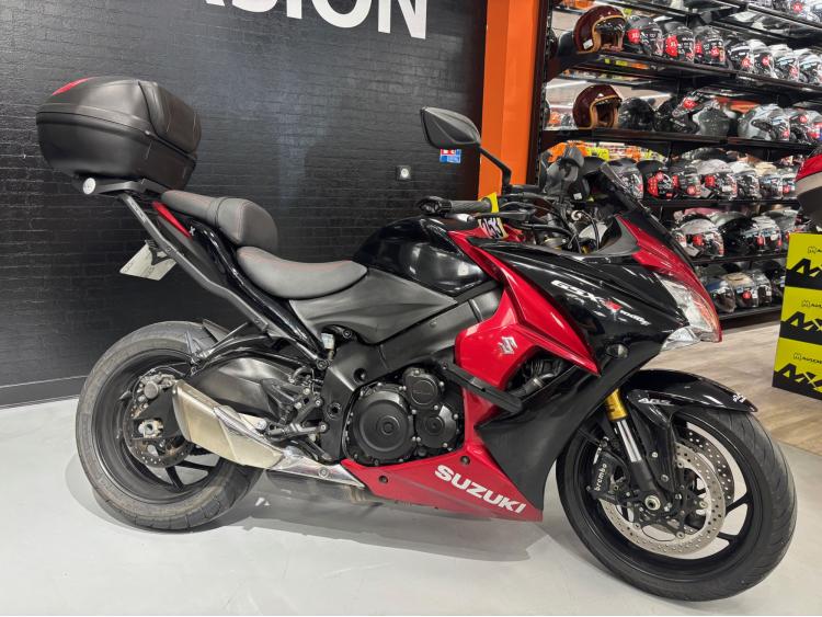 SUZUKI GSX-S 1000 F