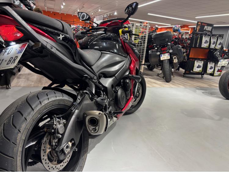 SUZUKI GSX-S 1000 F