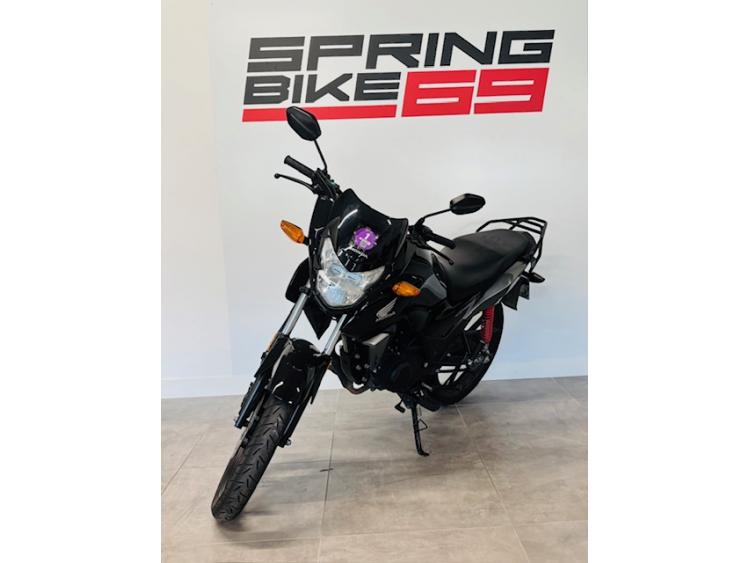 HONDA CB 125F