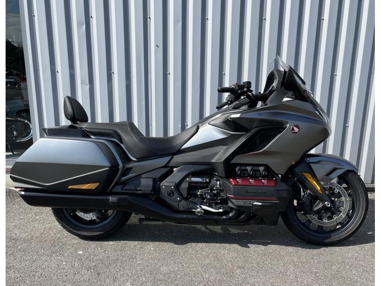 HONDA GL1800 GOLDWING BAGGER