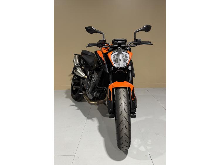 KTM 890 DUKE
