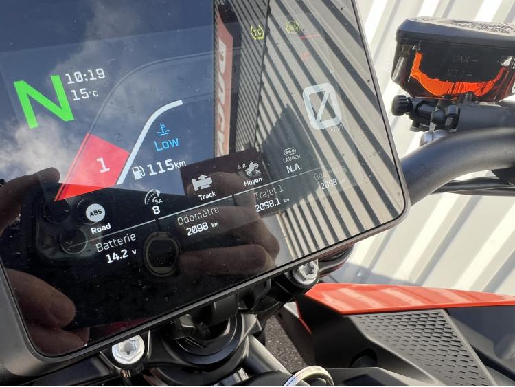 KTM 990 DUKE TECHPACK (190€/ mois)