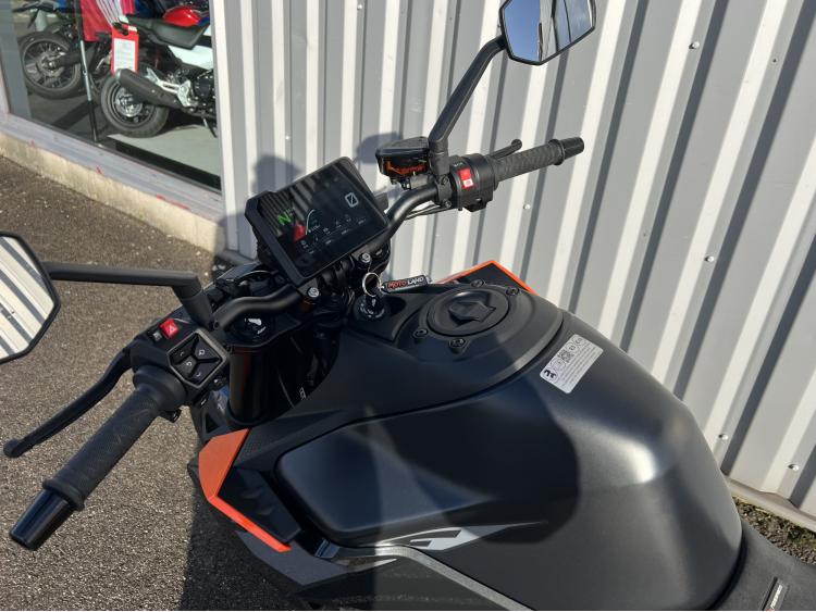 KTM 990 DUKE TECHPACK (190€/ mois)