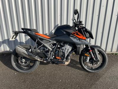 KTM 990 DUKE