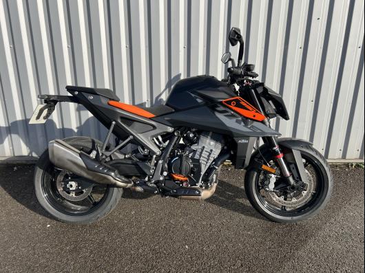 KTM 990 DUKE