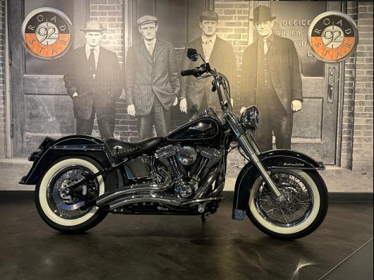 HARLEY-DAVIDSON SOFTAIL HERITAGE 1690 CLASSIC
