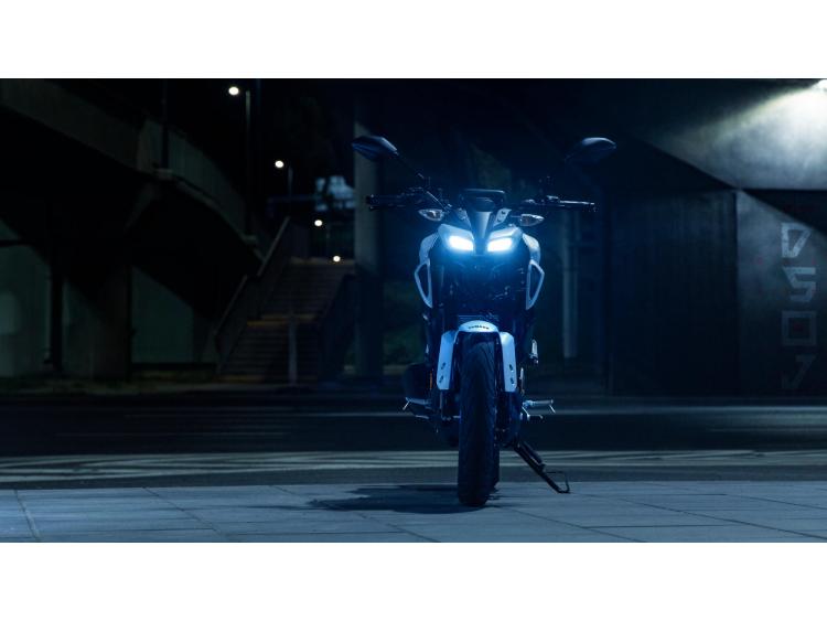 YAMAHA MT-125