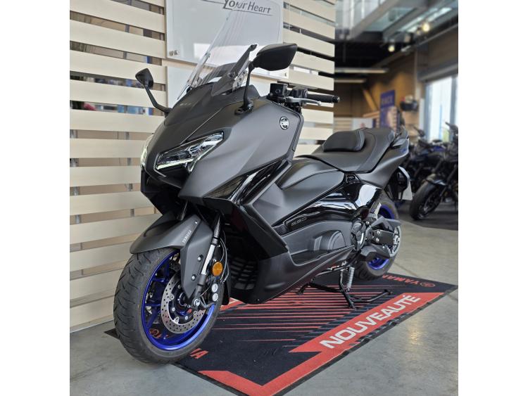 YAMAHA XP T-MAX 560