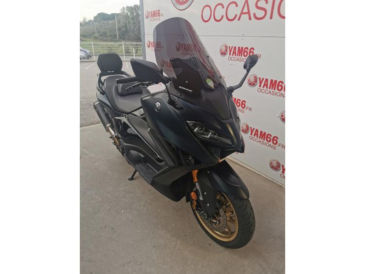 YAMAHA XP T-MAX 560 TECH MAX + EQUIPEMENTS