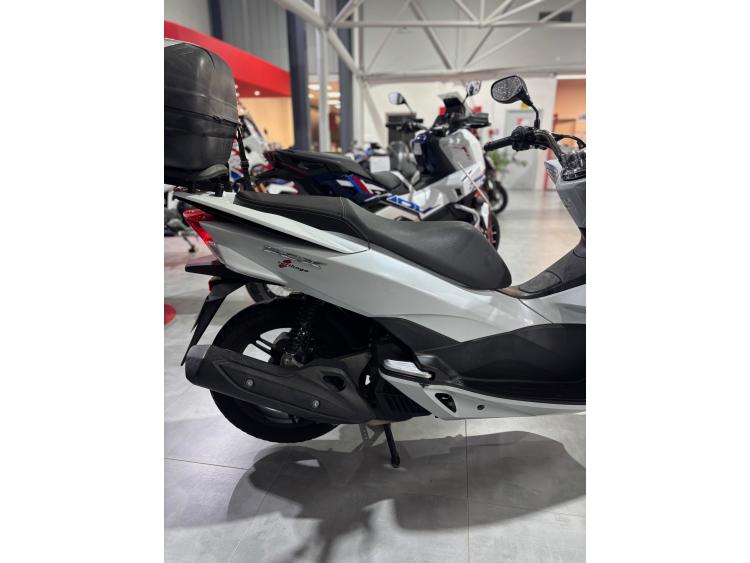 HONDA PCX 125