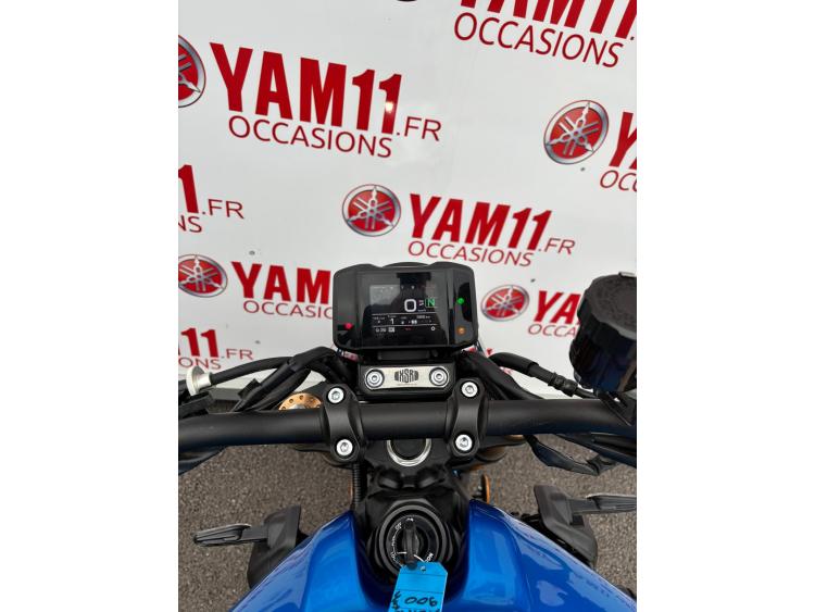 YAMAHA XSR 900