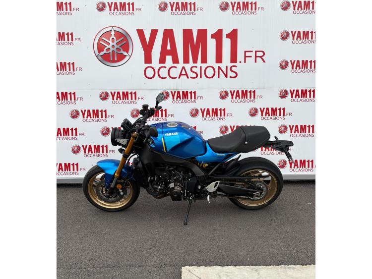 YAMAHA XSR 900