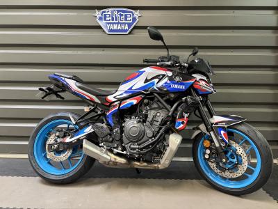 YAMAHA MT-07