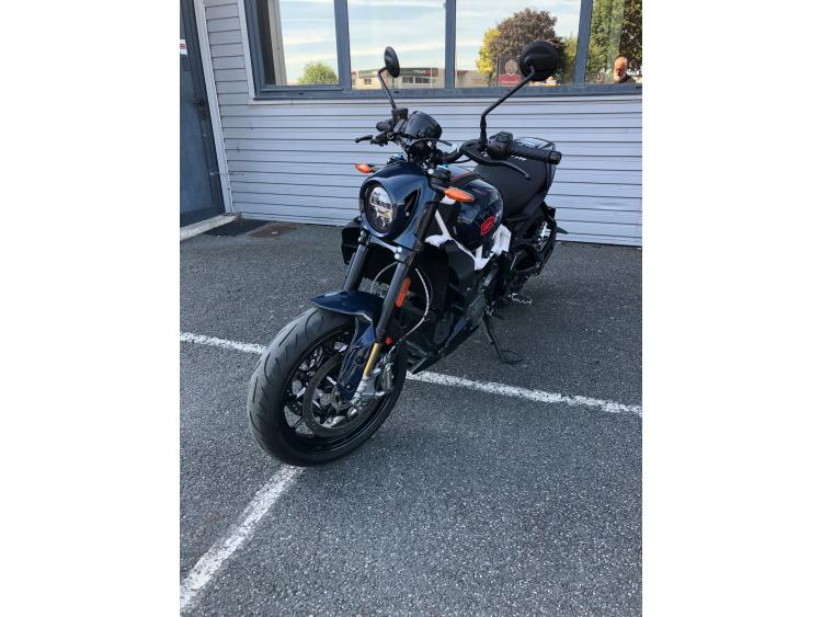 INDIAN FTR 1200 R CARBON
