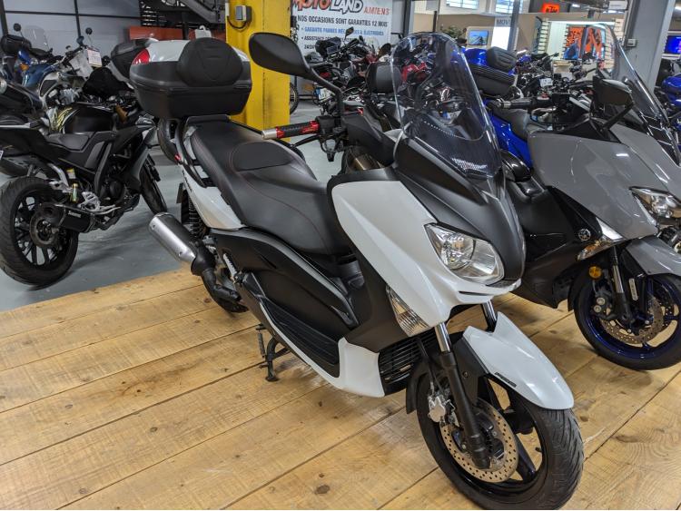 YAMAHA XMAX 125 ABS