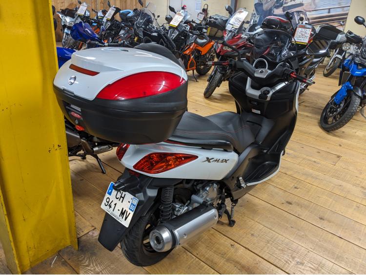 YAMAHA XMAX 125 ABS