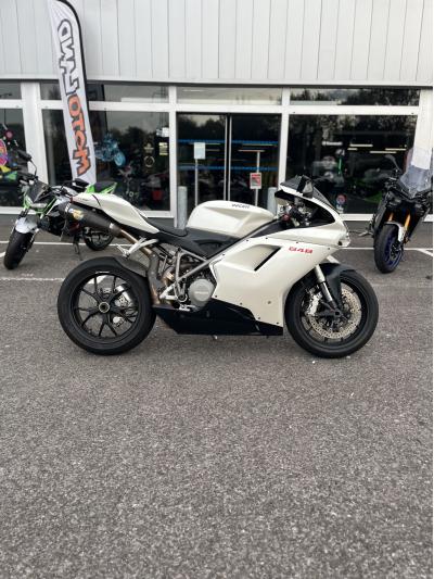 DUCATI 848