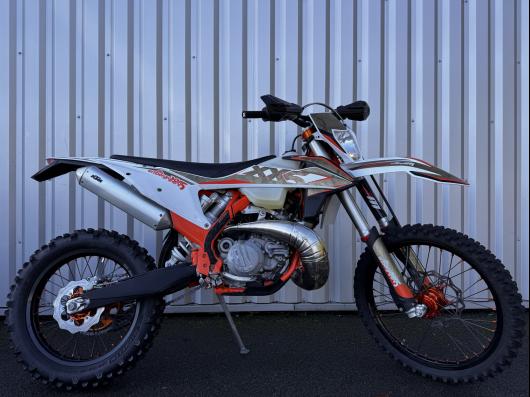 photo-annonce-ktm-300-exc-erzbergrodeo-2020-206-hrs_692f03ff25334731158666.JPG