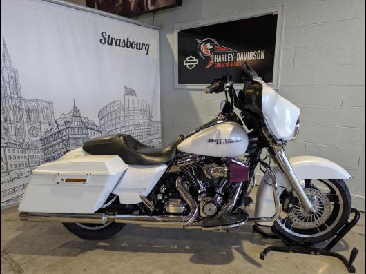 HARLEY-DAVIDSON TOURING STREET GLIDE 1690