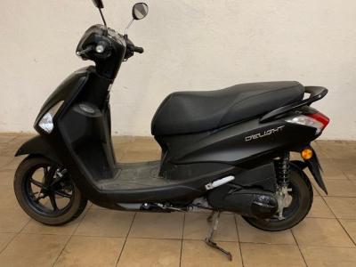 YAMAHA D'ELIGHT